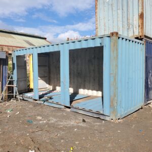 Container stalls